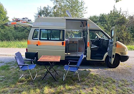 VW T4 Volkswagen 2.5l/5 Zyl TDI - langer Radstand & Hochdac