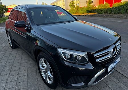 Mercedes-Benz GLC 220 d 4Matic-LED-PANORAMADACH-LEDER-NAVI