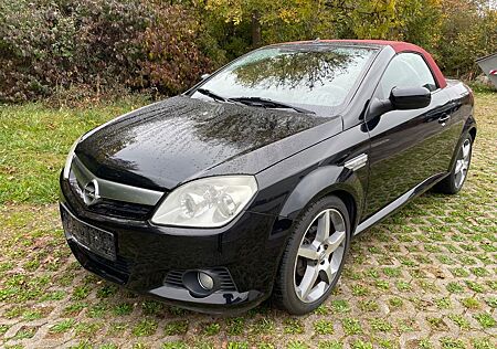 Opel Tigra 1.4 TWINPORT ILLUSION Klima/Navi/Scheckhef