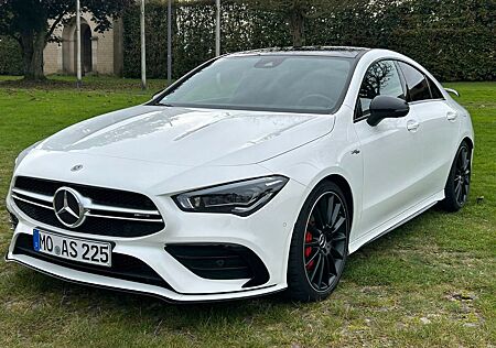 Mercedes-Benz CLA 35 AMG Mercedes-AMG CLA 35 4MATIC DCT Me...