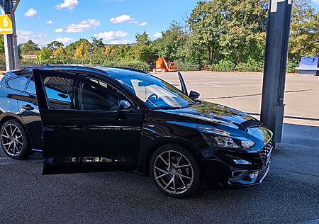 Ford Focus 2,0 EcoBlue 110kW ST-Line Turnier ST-Line