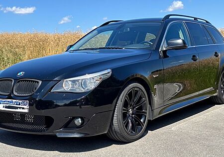 BMW 520d Touring E61 M-Paket StHzg AHK BiXenon TOP!
