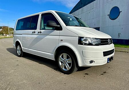 VW T5 Multivan Volkswagen 2.0 TDI DSG Startline Navi TMP 17"