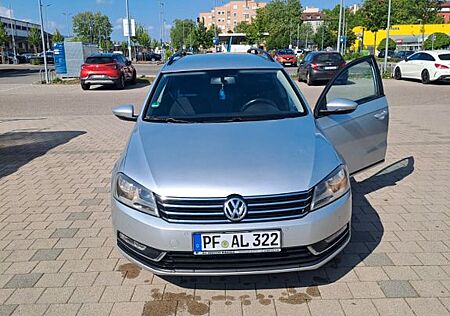 VW Passat Variant gebraucht kaufen VW Passat Variant Volkswagen 2.0 TDI DSG Comfortline BMT V...