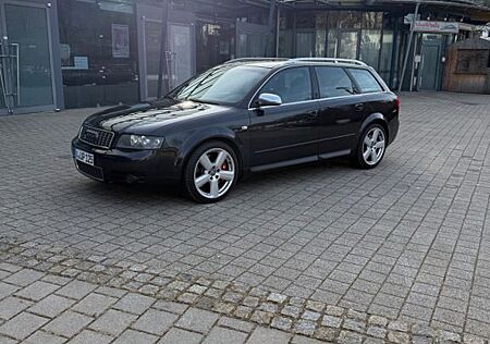 Audi S4 4.2 quattro tiptronic Avant -