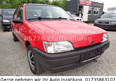 Ford Fiesta 1,3,Servolenkung