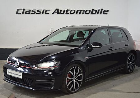 VW Golf Volkswagen VII Lim. GTI Performance BMT