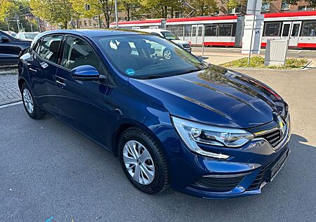 Renault Megane IV Lim. 5-trg. Life/1.Hand/Service NEU