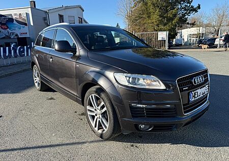Audi Q7 3.0 TDI S Line Panorama Dach 7 Sitzer AHK