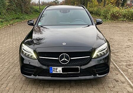 Mercedes-Benz C 300 de T AMG / Night