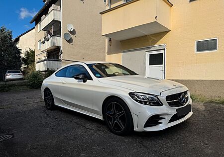 Mercedes-Benz C 200 Coupé AMG Line | Night-Paket | 360° Kamera