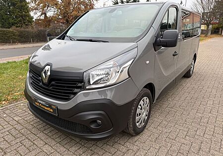 Renault Trafic Expression Lang Navi 8-Sitzer Facelift