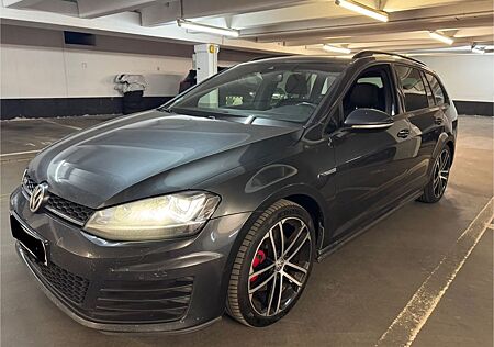 VW Golf Volkswagen 2.0 TDI GTD Panorama ACC Navi 2.HAND