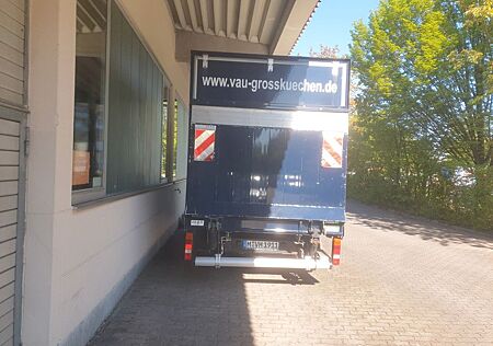 Ford Transit Kofferaufbau und Ladebordwand