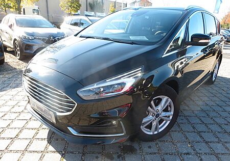 Ford S-Max Titanium Automatik, Anhängerkupplung