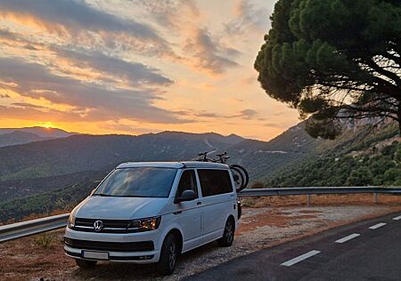 VW T6 California Volkswagen Beach