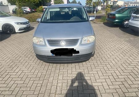 VW Touran Volkswagen 2.0 FSI Highline Highline