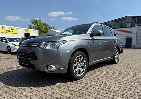 Mitsubishi Outlander PHEV Instyle 4WD