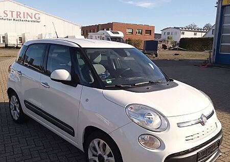 Fiat 500L , AT Motor 105tkm, TÜV neu, 1a Zustand
