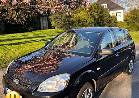 Kia Rio 1.4 SPIRIT SPIRIT