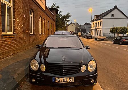 Mercedes-Benz E 500 ELEGANCE Elegance