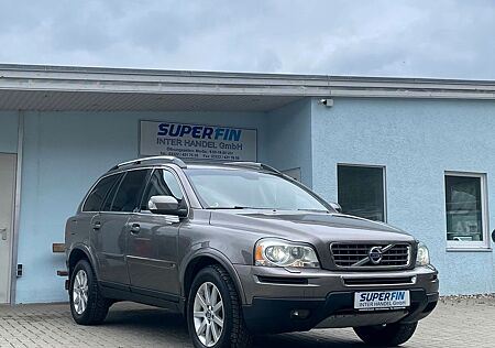 Volvo XC 90 XC90 D5 AWD Geartronic Momentum NAVI 7SITZE AHK