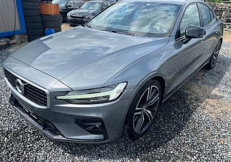 Volvo S60 S60Lim.R Design/ShzG/Cam/E.Siz.Memry/Leder/Sport