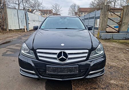 Mercedes-Benz C 200 CDI T BlueEFFICIENCY AVANTGARDE AUTOMATIK.