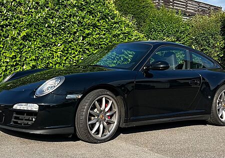 Porsche 997 Carrera 4 GTS Coupé , Chrono, SCHALTER