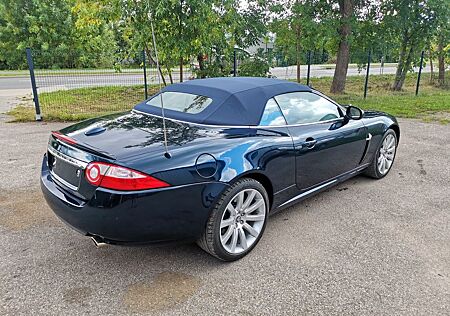 Jaguar XK 4.2L V8 Cabriolet -