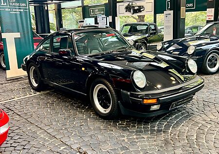 Porsche 911 Urmodell 911 3,2 Carrera Coupe deutsch Scheckheft Matchin