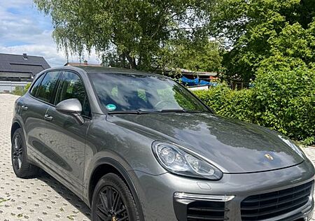 Porsche Cayenne Diesel -