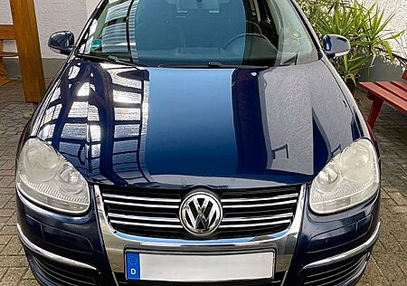 VW Golf gebraucht kaufen VW Golf Volkswagen 1.4 TSI Comfortline Variant Comfortline