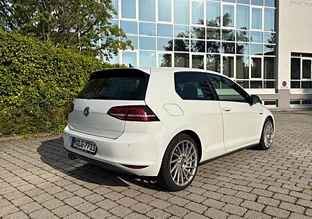 VW Golf Volkswagen GTD Leder, DSG, Xenon, Panorama, Dynaudio
