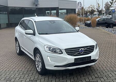 Volvo XC 60 -Summum-2WD-D4-Xenon-Navi-Kamera-Leder-AHK-