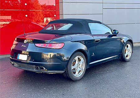 Alfa Romeo Spider 2.2 JTS 16V Exclusive,Leder-E-Sitze-79000