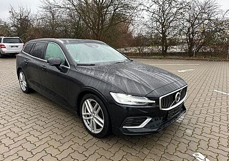 Volvo V60 Kombi Inscription Expression Recharge Plug-I