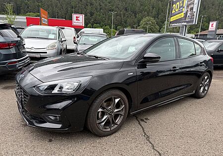 Ford Focus Lim. ST-Line