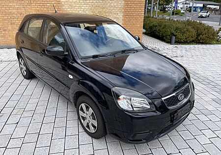 Kia Rio 1.4*Tüv neu*guter Zustand*Klima*fährt top