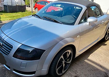 Audi Quattro TT Cabrio