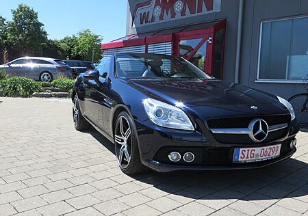Mercedes-Benz SLK 200 Airscarf, Pano, AMG-Felgen, Top Zustand