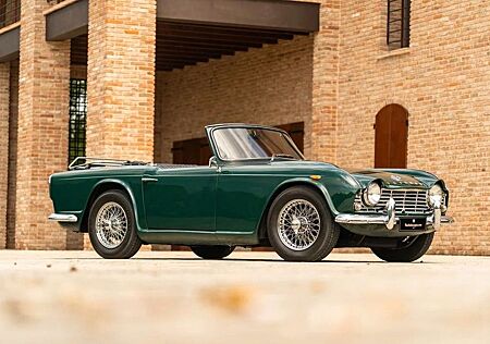 Triumph TR4 LHD by Ducati