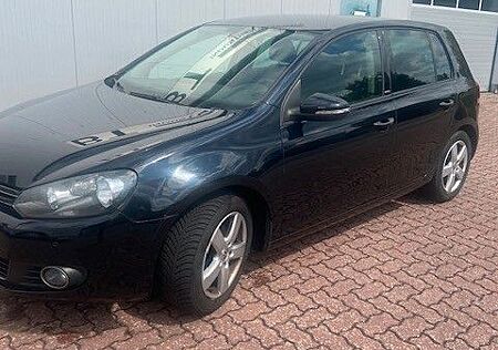 VW Golf Volkswagen 1.2 TSI 63 kW Style Style