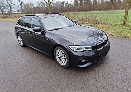 BMW 320d Touring M Sport Automatik M Sport