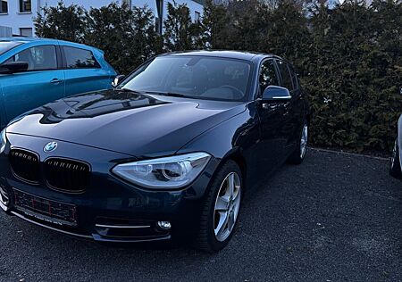 BMW 118i Sport Line