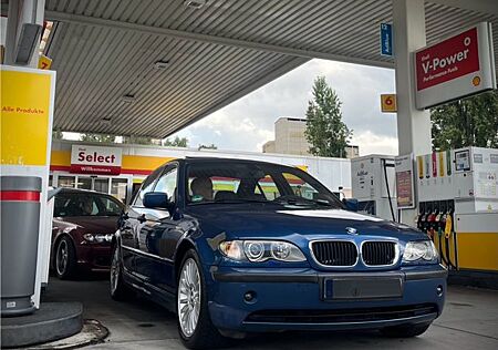 BMW 320d -