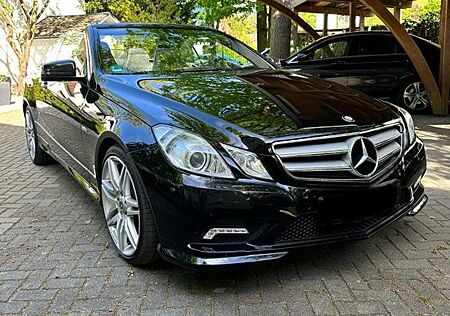 Mercedes-Benz E 350 Cabrio AMG Paket / Soundsystem / Vollleder
