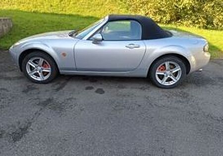 Mazda MX-5 Energy 1.8 Cabrio Roadster Klassiker