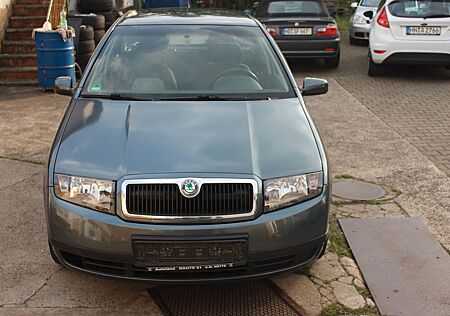 Skoda Fabia 1.4 16V Elegance Combi Elegance