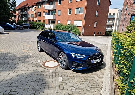 Audi A4 45 TFSI S tronic quattro S line Avant S line